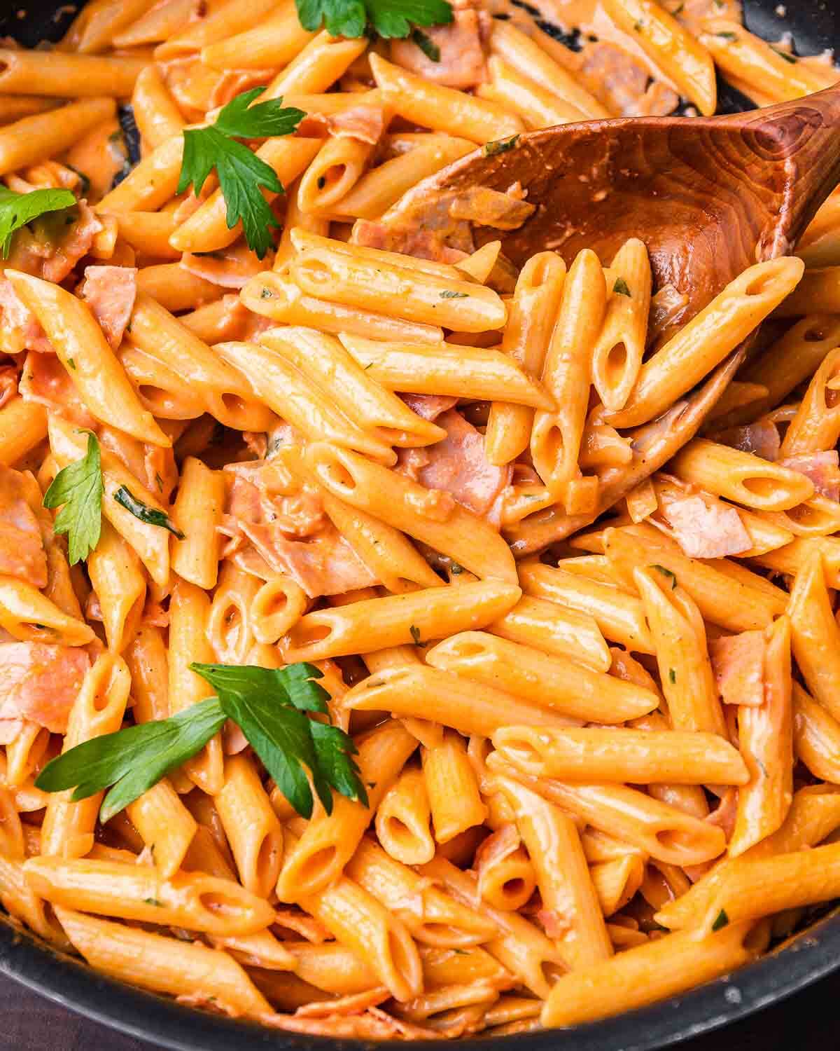 Penne al baffo in large pan.